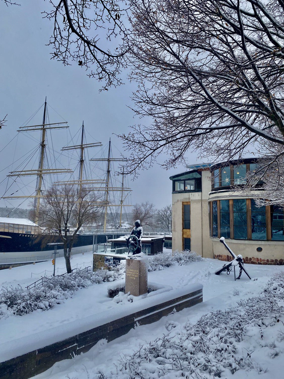 Maritime museum and Pommern ship