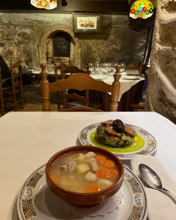 Andorran Escudella and Trinxat