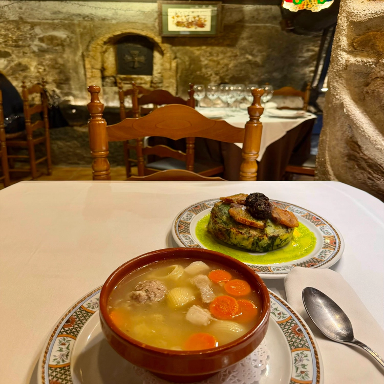 Andorran Escudella and Trinxat