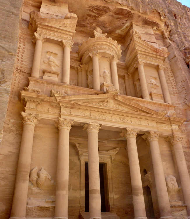 Al-Khazneh treasury (Petra)