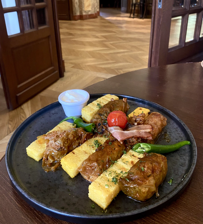 Romanian Sarmale with Mămăligă