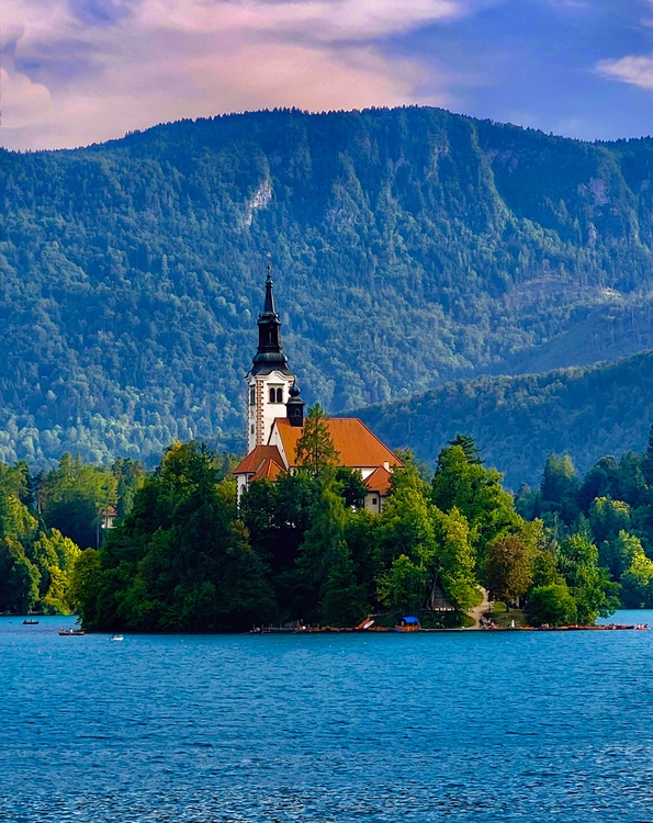 Church of the Assumption of the Blessed Virgin Mary (Bled)
